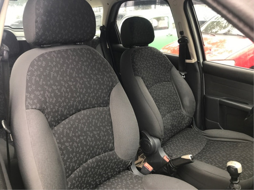 Fiat Palio 1.6 TREKKING WEEKEND 16V FLEX 4P MANUAL