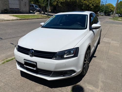 Volkswagen Vento 2.0 Tsi Dsg 211 Cv 2013 (línea Nueva Led)