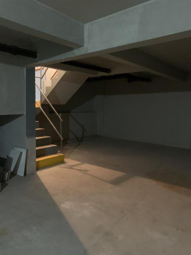 Local Comercial - Av. Cordoba - Tribunales -