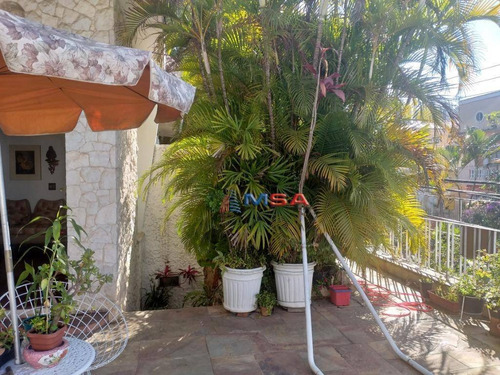 Imagem 19 de 22 de Casa À Venda No Bairro Sumaré, Com 328,00 M² De Ac, 3 Dormitórios, Garagem E Quintal Com Churrasqueira. - Ca0904