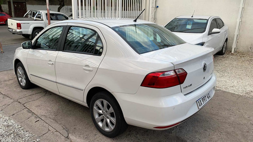 Volkswagen Voyage 1.6 Highline 101cv 2017