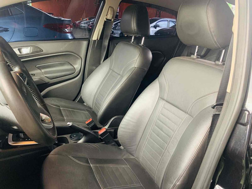 Ford Fiesta 1.6 SE SEDAN 16V FLEX 4P POWERSHIFT