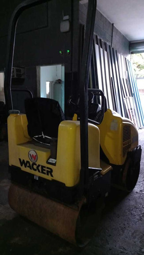 Rolo Compactador Wacker Nelson