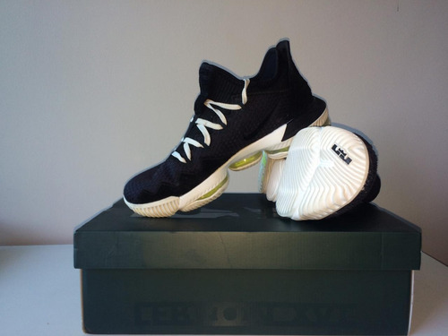 Tênis Nike Lebron 16 Low