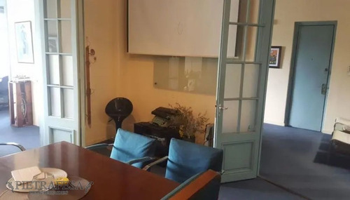 Imagen 3 de 14 de Oficina En Venta - Av. Uruguay - Centro