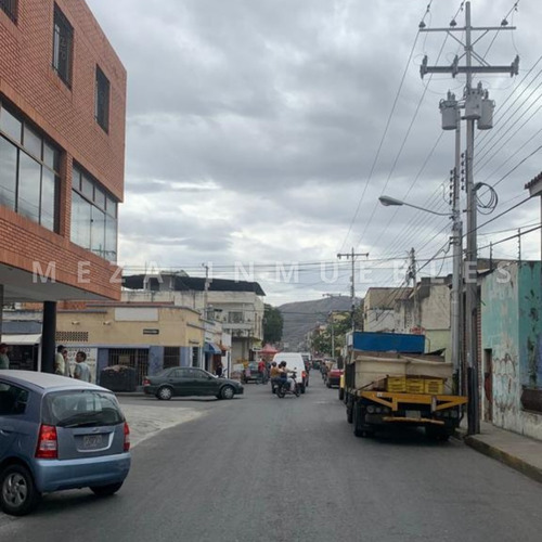 Imagen 6 de 7 de Local Comercial, Ubicado En Turmero 250 Usd 04243549977