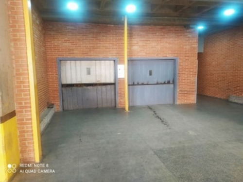 Imagen 11 de 13 de Alquilo Planta Industrial En Boleita Norte. 500 M2 7506