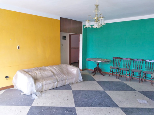 Imagen 5 de 9 de Se Vende Apto 100m2 2h/1b/1p La California Norte 1730