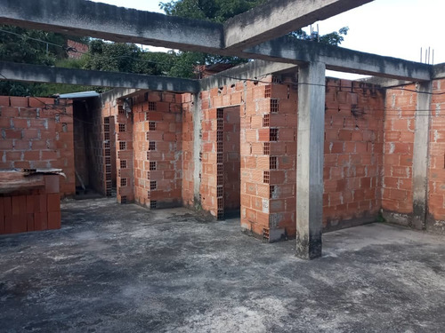 Imagen 12 de 14 de 2 Casas Calle Pardillar Lagunetica Los Teques