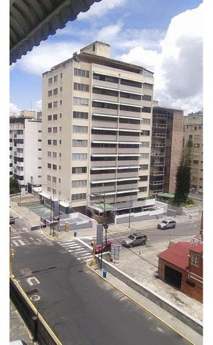 En Venta Apartamento En Los Palos Grandes, Caracas  Municipio Chacao Iv