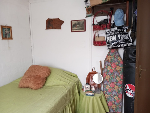 Venta De Lindo Depto. 3d, 1b. Cercano A Hospital El Pino
