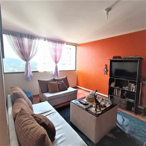 Imagen 4 de 12 de Bello Apartamento En La Rosaleda , San Antonio De Los Altos