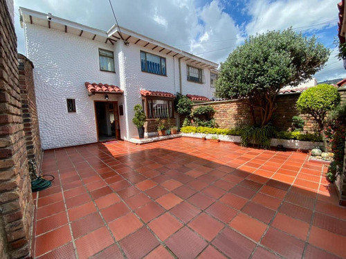 Imagen 7 de 17 de Casa En Venta En Bogotá Cedritos. Cod 100701259