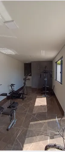 Casa Com Piscina E 3 Dormitórios