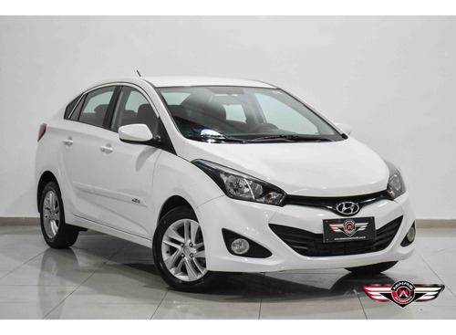 Hyundai HB20S 1.6 COMFORT PLUS 16V FLEX 4P MANUAL