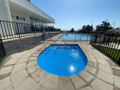 Iluminado/ Piscina / Terraza / Club Militar