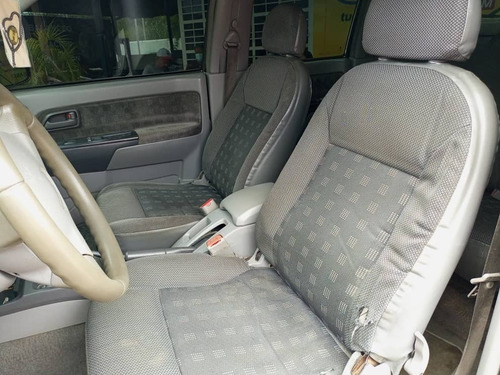 Imagen 11 de 16 de Chevrolet Luv Dmax