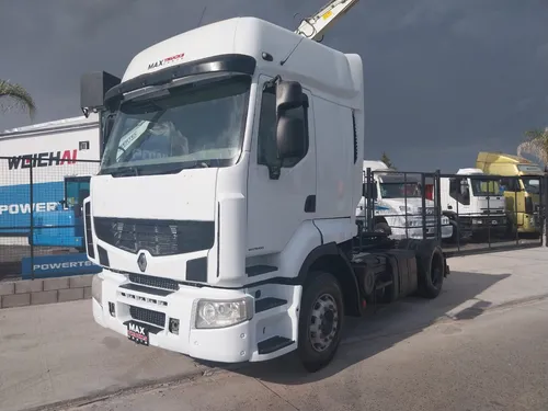Renault Premium 440