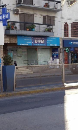 Imagen 2 de 7 de Local En Av. Hipolito Yrigoyen, Lomas De Zamora!