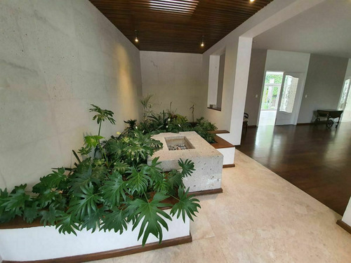 Majestuosa Residencia En Jardines Del Pedregal (r)