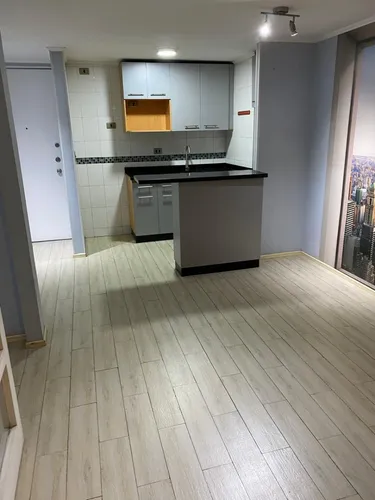 Arriendo Departamento 1d 1b Lira Con Marin En Santiago