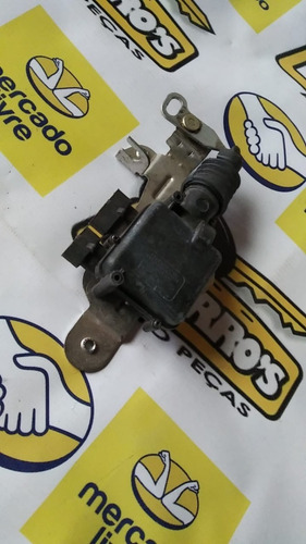 Imagem 4 de 4 de Trava Elétrica Tampa Traseira Ford Fiesta Hatch 2005 A 2010