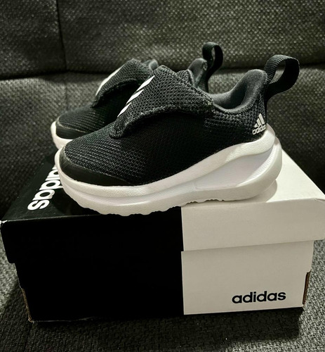 adidas Niño Negro