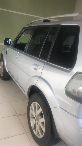 Mitsubishi Pajero Tr4