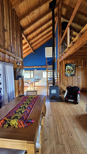 Increíble Casa De Campo Con Costa Del Río Futaleufú. Chubut