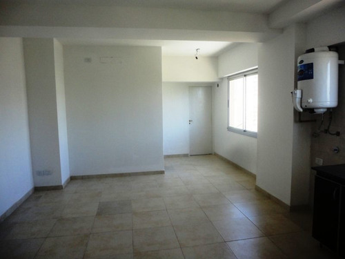 Imagen 6 de 13 de Departamento En Venta En Muñiz