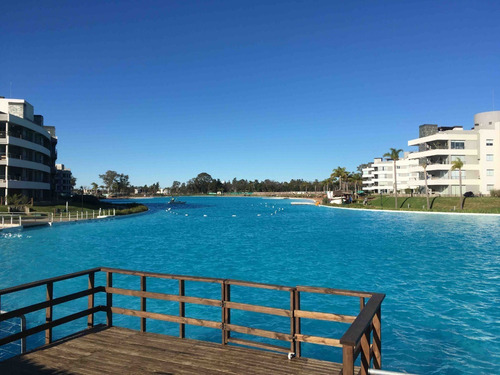 Oportunidad Tu Departamento Con Cochera, Balcon Y Parrilla. Condominio Con Playa Pilar Lagoon