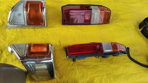 Faros Delanteros Y Traseros Del Machito Toyota 4.5