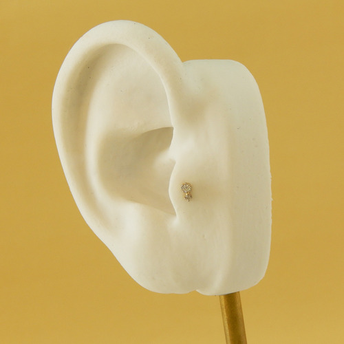 Piercing De Ouro 18k Tragus Cartilagem Helix Com Diamantes