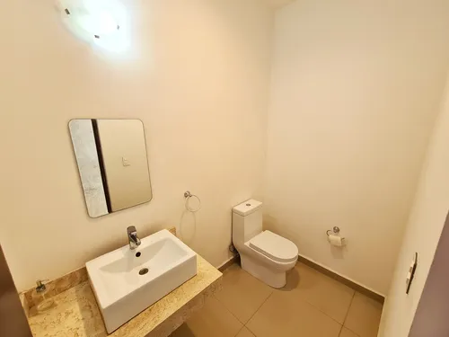 Casa En Renta De 3 Recámaras Y Piscina En Privada San José Tulipanes