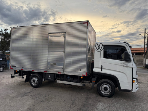 Vw Express 2024 Caminhonete Cat B Delivery Baú Ñ Faliu Iveco