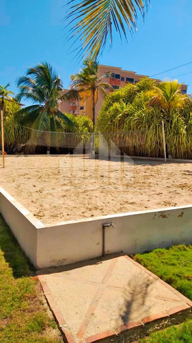 Imagen 7 de 19 de Yohandys Vende Hotel En Chichiriviche Estado Falcon