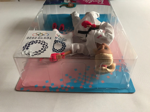 Barbie Taekwondo Olimpiadas 2020 Karate Taekwondoina Mattel (Usado)