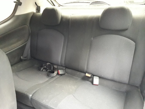 Peugeot 207 1.6 Sedan Xt Premium