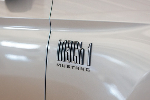 Imagem 5 de 15 de Ford Mustang Mach1 5.0