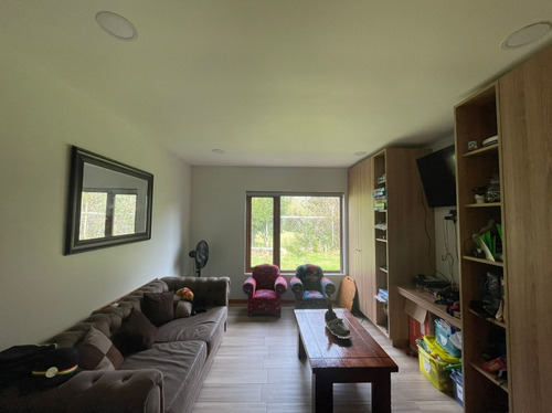 Se Vende Casa En Sector Las Vegas De Chamiza