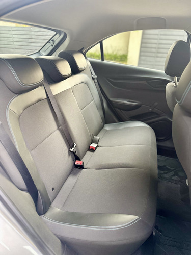 Chevrolet Onix Joy Black Mt