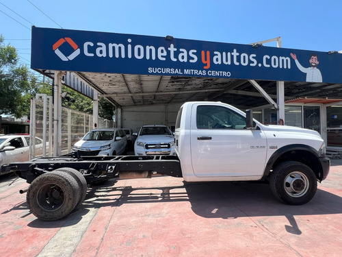 RAM 4000 5.7 Chasis Cabina Pl 4x2 Mt