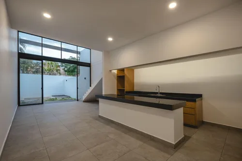 Casa En Venta Merida, Fraccionamiento Las Bugambilias, Entrega Inmediata.