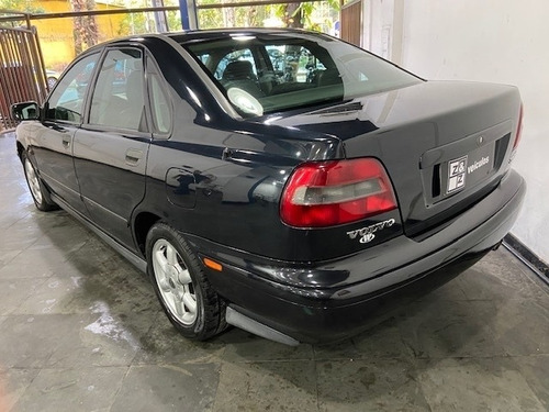Imagem 6 de 11 de Volvo S40 1.8 Gasolina 4p Automático