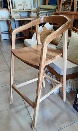 Banqueta Bali Petiribi Laqueado Marrón Claro
