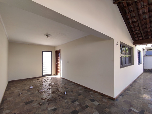 Imagem 3 de 26 de Casa À Venda, 3 Quartos, 2 Suítes, 4 Vagas, Vila São Pedro - Americana/sp - 22469