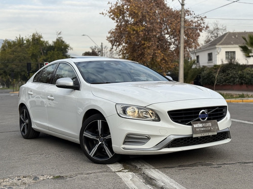 Volvo S60 T5 R-Design Plus Auto