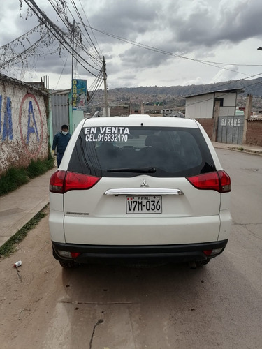 Mitsubishi Montero