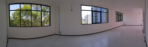 Edificio Para Oficinas, Consultorios, Escuela O Uso Mixto Frente Al Bosque De Chapultepec