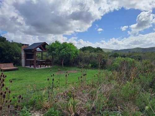 Cabaña De Hadas Y Duendes. Alquiler De Casa Con Piscina Climatizada Todo El Año Con Cerramiento Retráctil. Wi-fi. Parrillero Techado En Marco De Los Reyes, Ámbito De Villa Serrana.